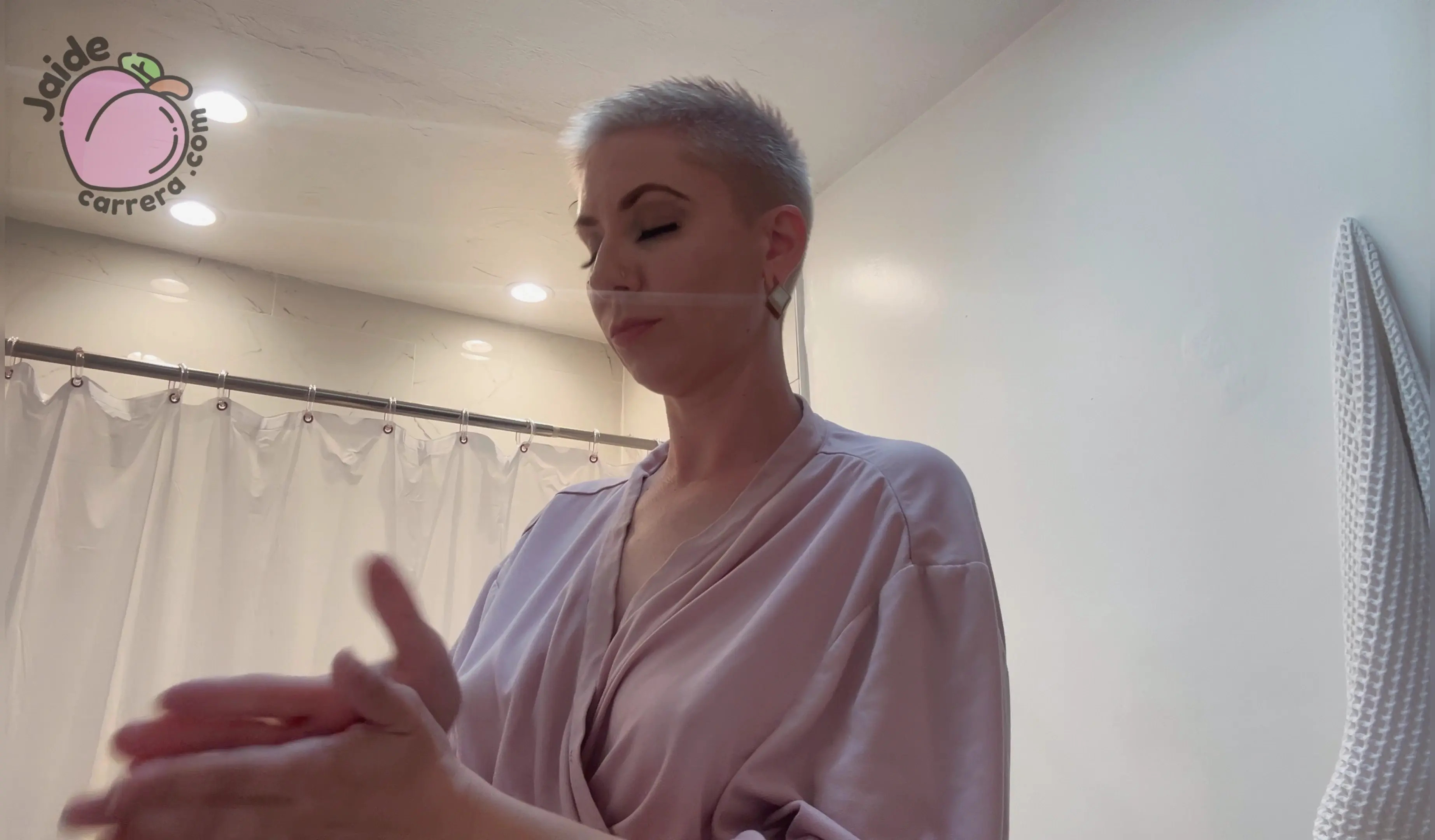 Exclusive Leak: Jaide Carrera - Get Ready With Step-mom Short Blonde Hairstyling - Stream in FullHD | Hotleakxxx.com