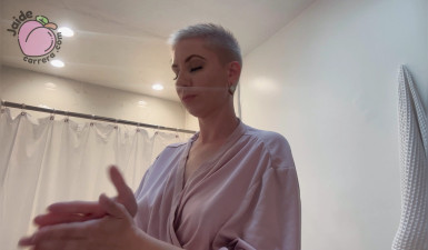 Jaide Carrera - Get Ready With Step-mom Short Blonde Hairstyling