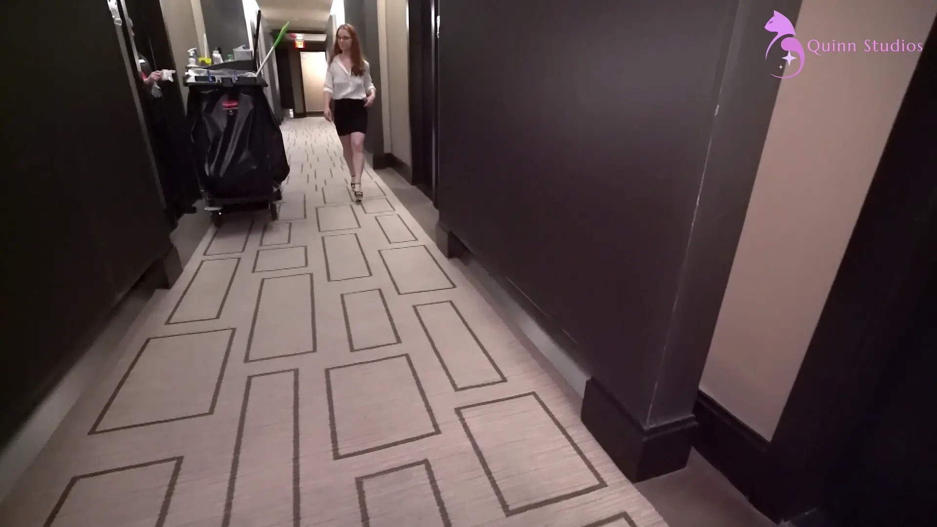 Exclusive Leak: amy quinn - Amy Quinn XXX Rated Room Service - Stream in FullHD | Hotleakxxx.com