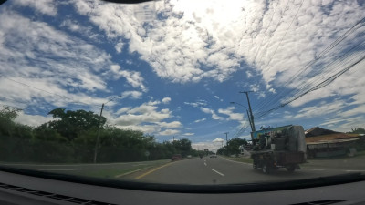 gundamchick - Un poco de Reggaton Viajando en el mi Carro