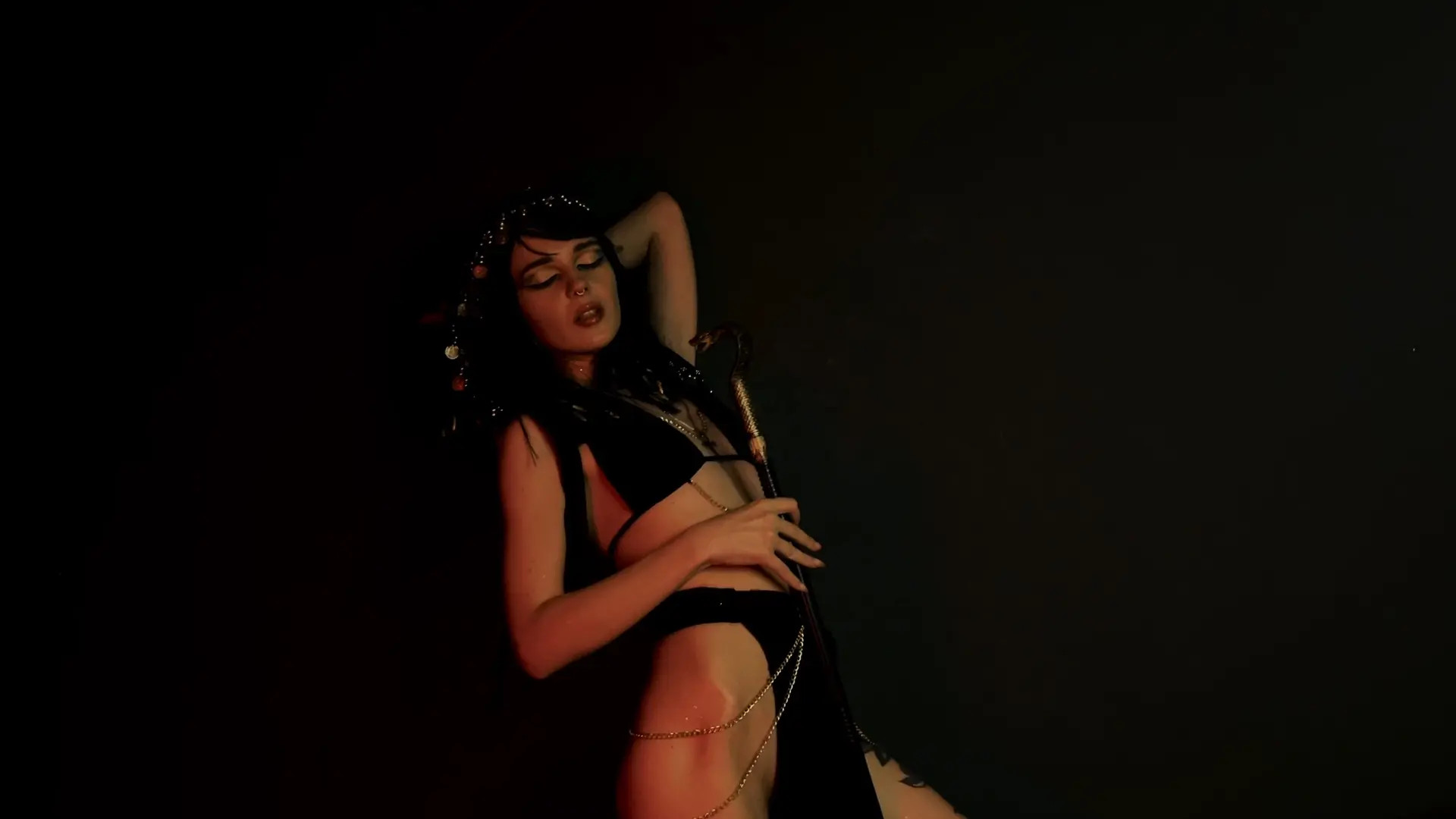 Exclusive Leak: Lil cosplay slut - Cleopatra Cosplay - Belly Dance - Stream in FullHD | Hotleakxxx.com