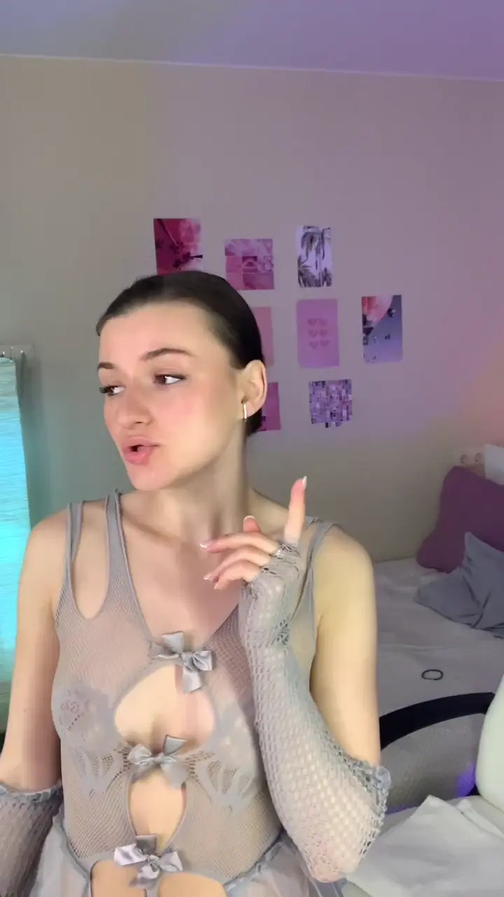 Exclusive Leak: Anna_Bass - She is a ladydancing and singing - Stream in FullHD | Hotleakxxx.com