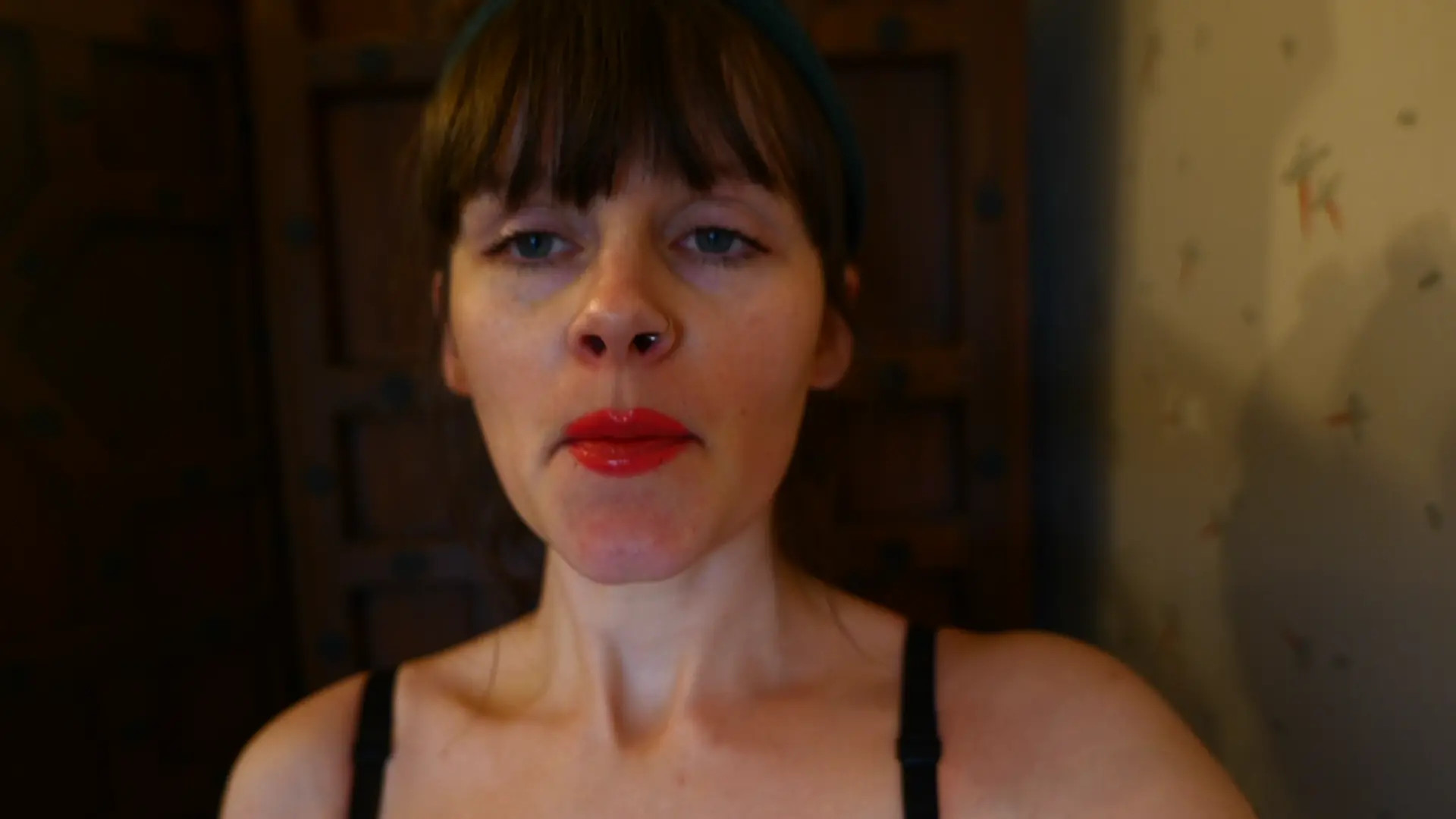 Exclusive Leak: Sydney Harwin - BLOOOOPER- mommy and the cursed emerald ring - Stream in FullHD | Hotleakxxx.com