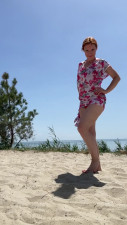 Ladybigsmile - Backstage Bikini at the Beach - Behind Scenes