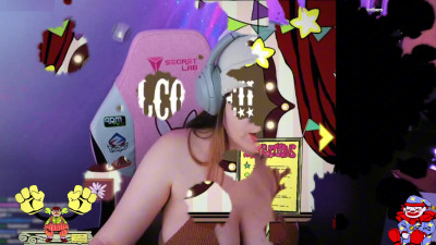 aspen_mai - BUSTY GAMER GIRL PLAYS EXHIBIT OF SORROWS