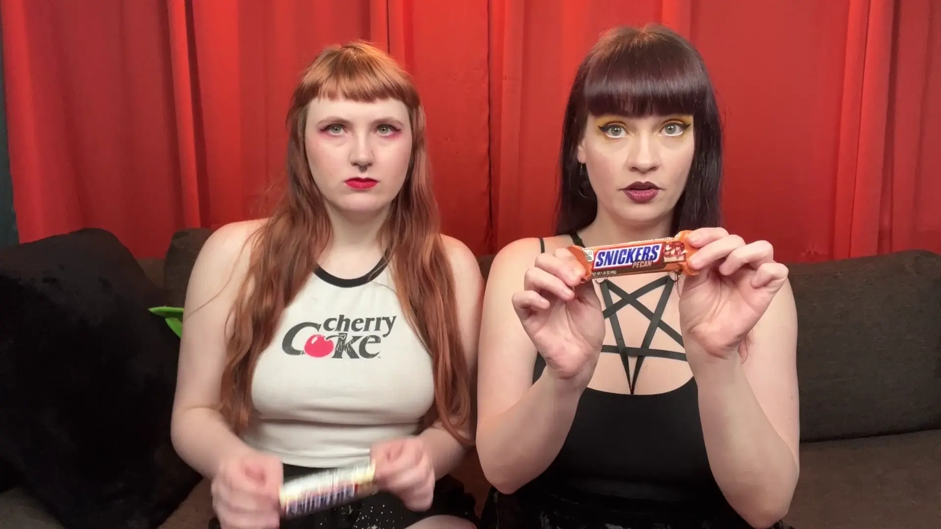 Exclusive Leak: SophieMoon - Trying New Candy Bars Together - Stream in FullHD | Hotleakxxx.com