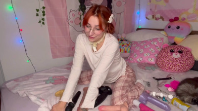 cutielanalova - FREE PUSSYPLAY AND STRETCHING ASSHOLE FOR DADDY