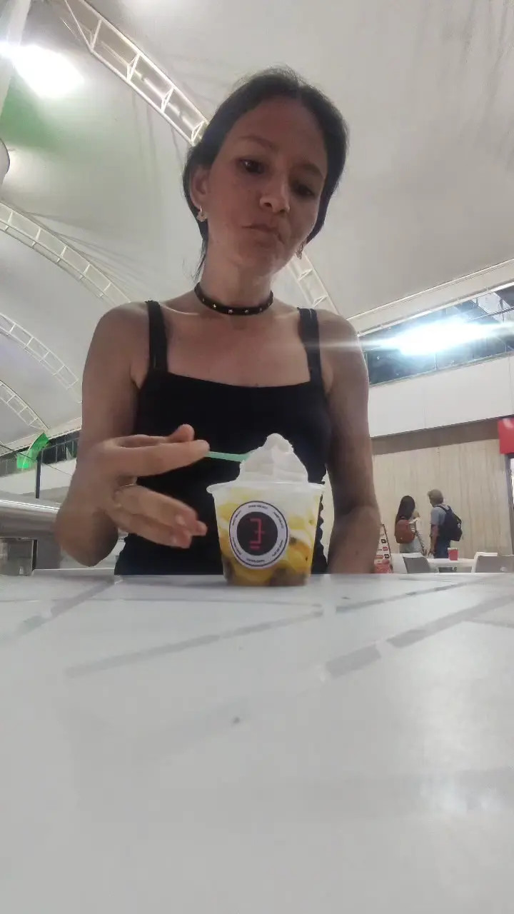 Exclusive Leak: Veronica Cristal - I love the Yogurt ice cream with passion fruit syrup - Stream in FullHD | Hotleakxxx.com
