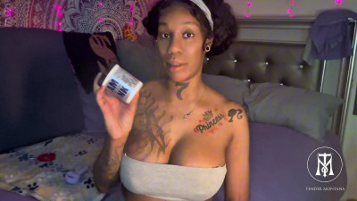 tendermontana - Dildo Unboxing