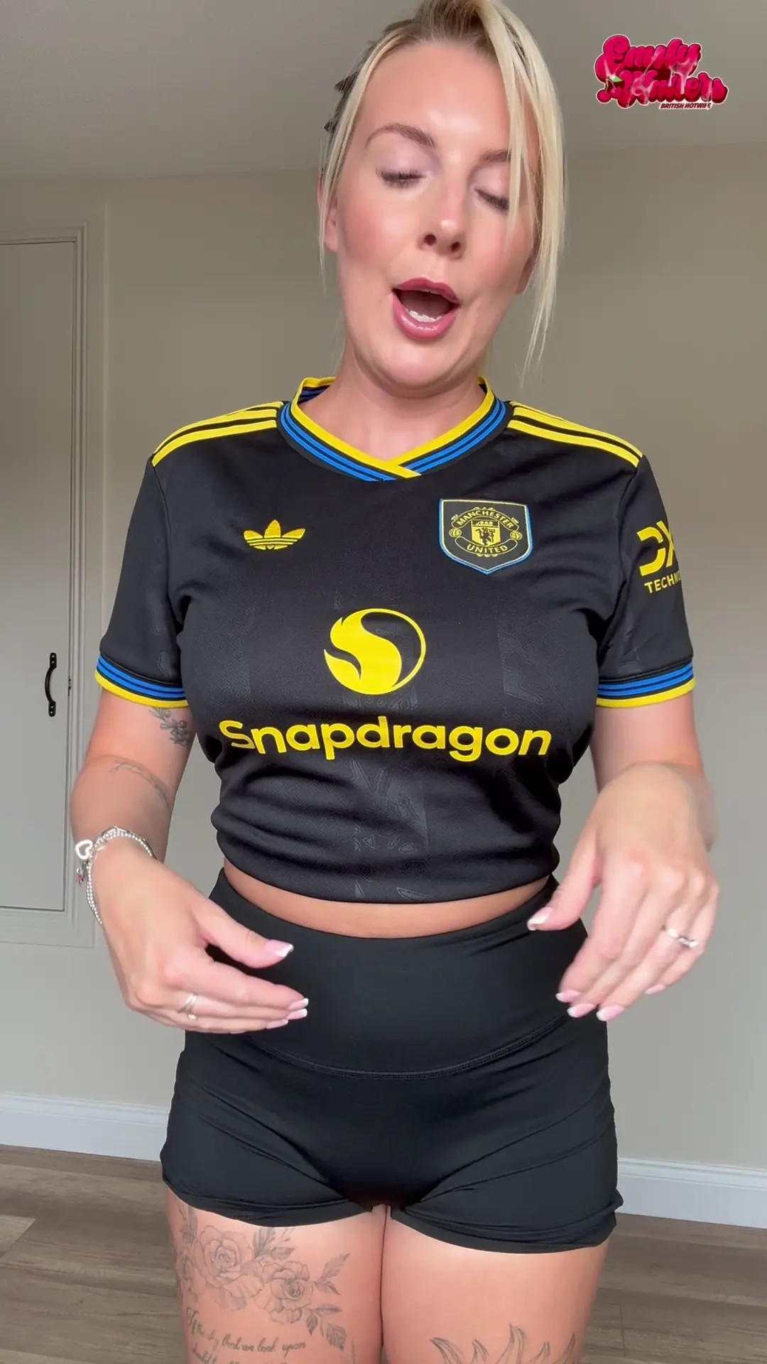 Exclusive Leak: Emily Walters - SFW Day 19 Squat Challenge - Stream in FullHD | Hotleakxxx.com