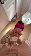 HayleyQuinnxx - Cum hungry slut is craving a mouth full this morning