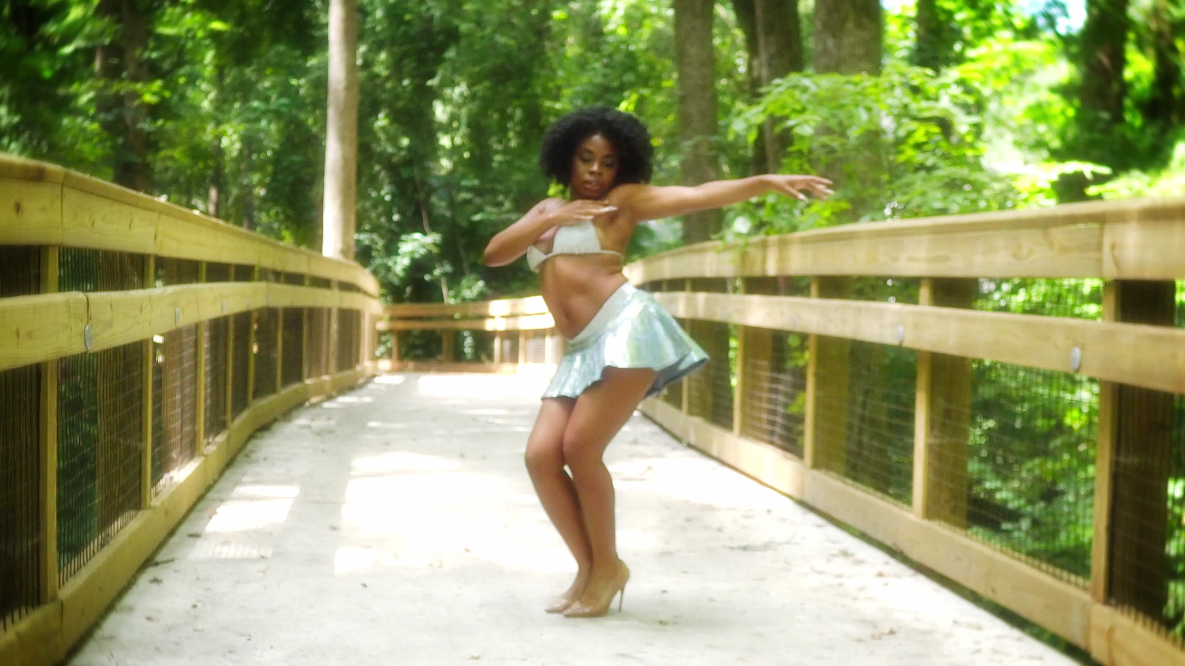 Exclusive Leak: goddessayannamars29 - 4k Seductive dancing in nature - Stream in FullHD | Hotleakxxx.com