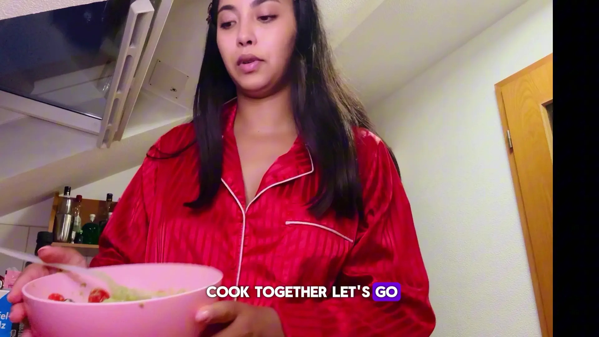 Exclusive Leak: EmilyDanvers - Let's make a salad - Stream in FullHD | Hotleakxxx.com