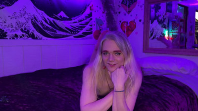 BlushPunkCherry - Let me show off for you! Cute playful nude tease and flirt