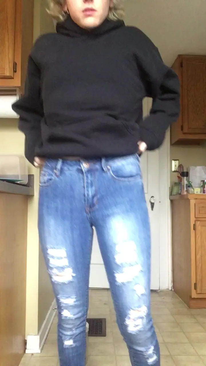 Exclusive Leak: Charlee Baby - FREE | Accident in Skintight Jeans - Stream in FullHD | Hotleakxxx.com