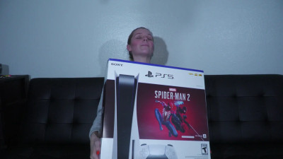 MariaAnjel - ASMR-Playstation 5 Unboxing