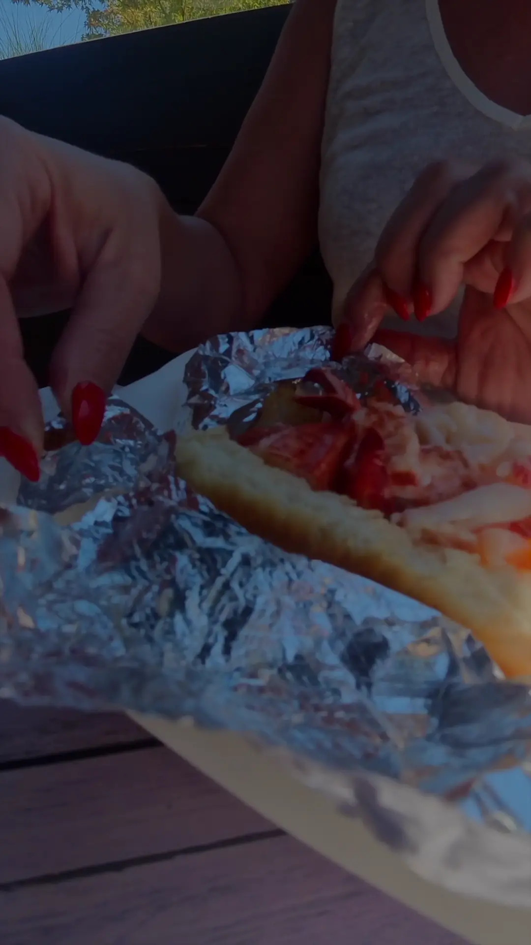 Exclusive Leak: Fionafa10 - James Hook & Co Lobster Roll: So Good I Almost Made a Mess - Stream in FullHD | Hotleakxxx.com