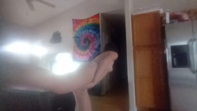 Hankyspank - sally doin karate