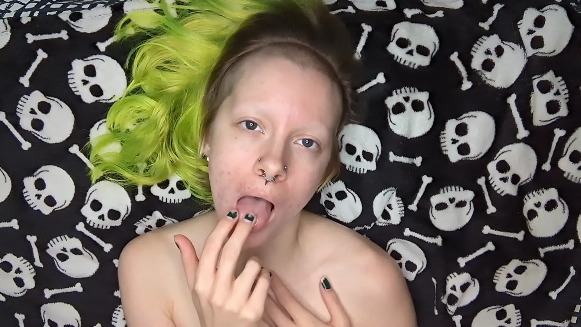 Exclusive Leak: Spacegxrlprincess - Beautiful agony - Stream in FullHD | Hotleakxxx.com