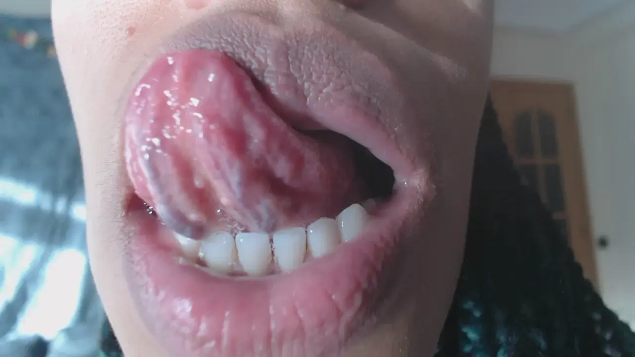 Exclusive Leak: GoldenLace - Cum on my tongue please - Stream in FullHD | Hotleakxxx.com