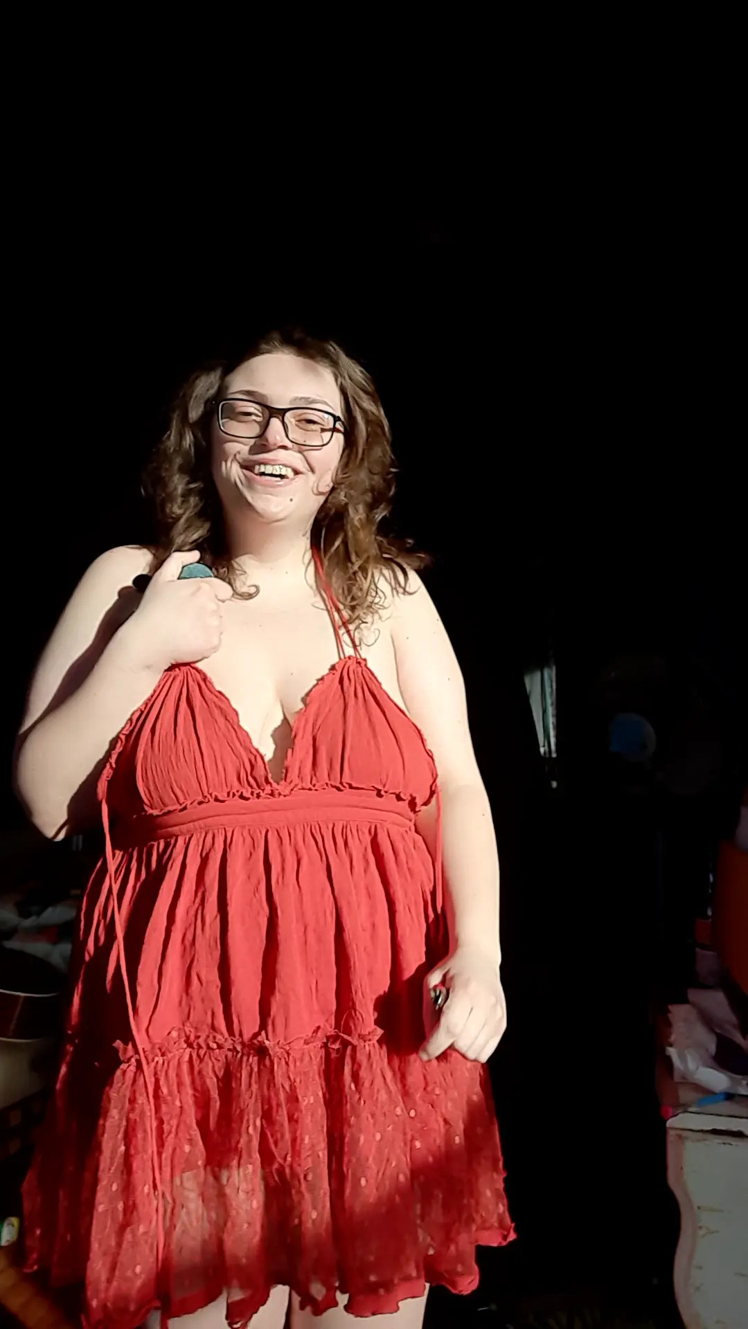 Exclusive Leak: dollarstorejuice - Smoking in my pretty dress - Stream in FullHD | Hotleakxxx.com