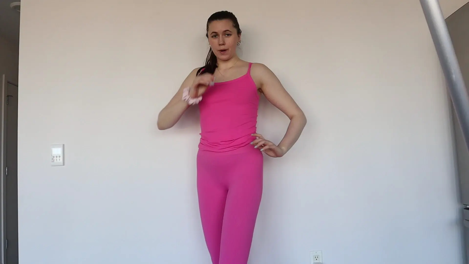Exclusive Leak: madisynwood - Help Me Pick a Yoga Outfit - Stream in FullHD | Hotleakxxx.com