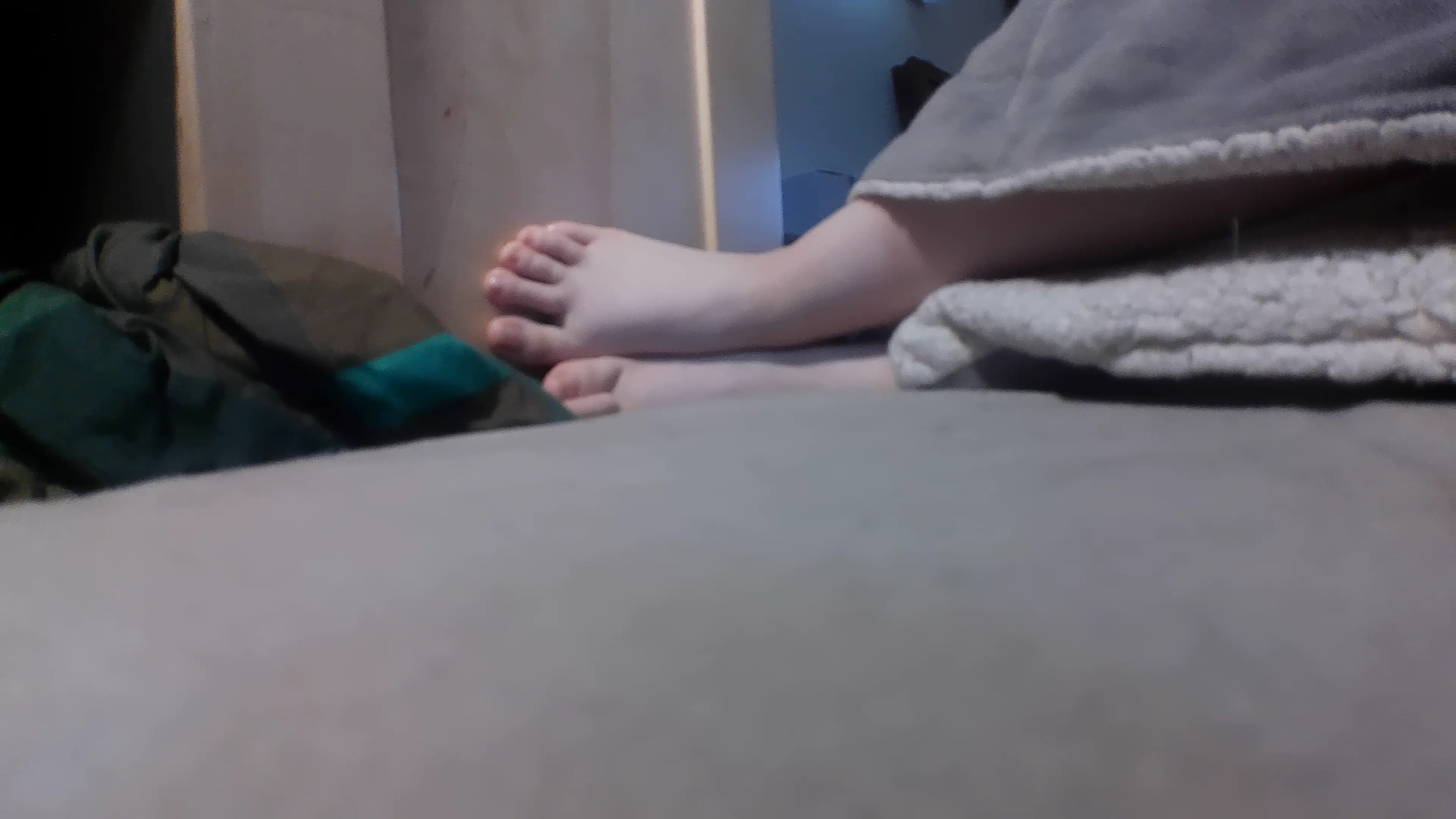 Exclusive Leak: terrigreen - 8-21-25 Bare feet 8 - Stream in FullHD | Hotleakxxx.com