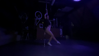 Pooorbaby - late night dancing sfw