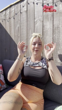 Emily Walters - SFW Day 13 Squat Challenge Rest Day