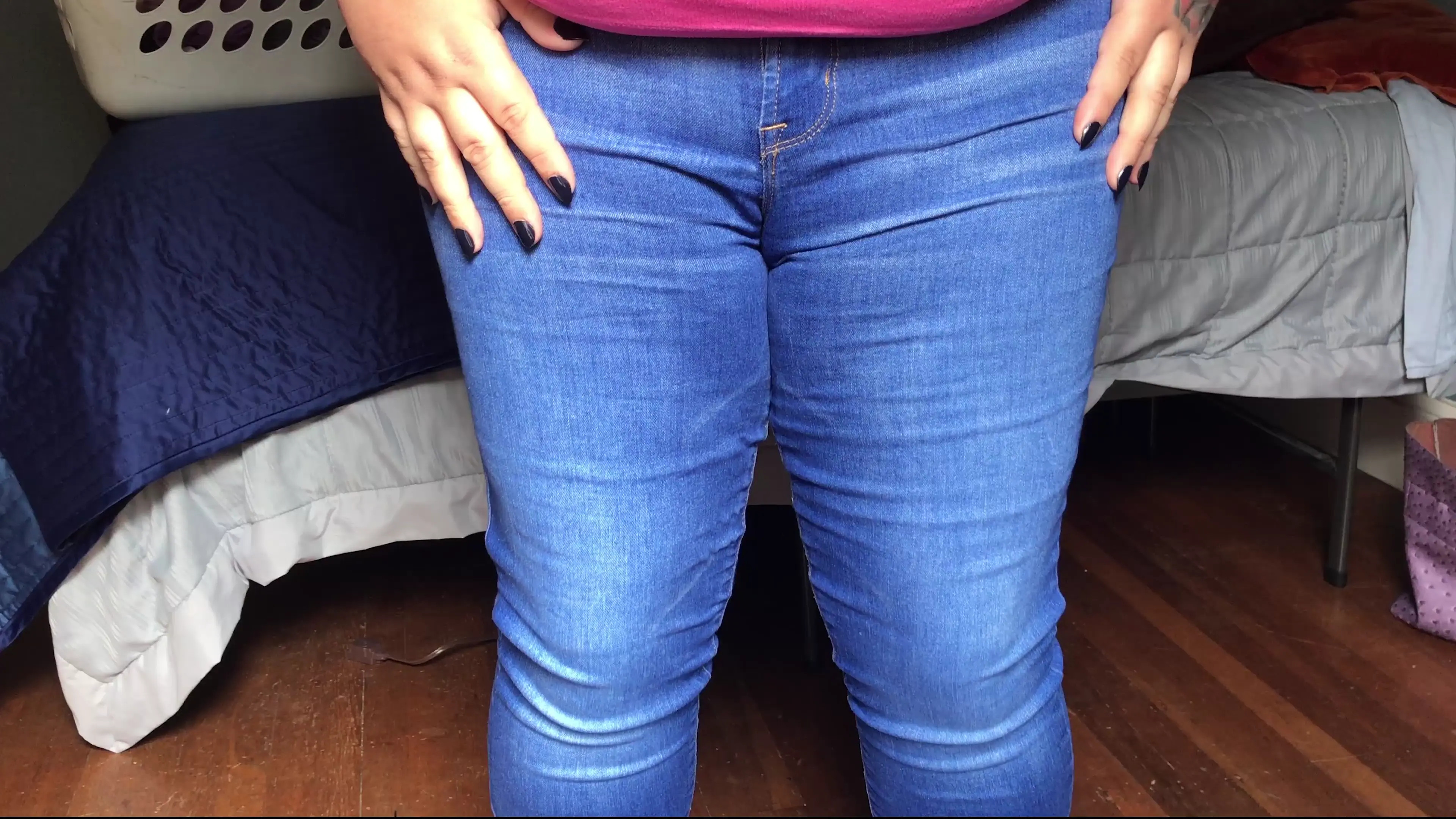 Exclusive Leak: MissAlinaPaige - I Peed My Pants - Stream in FullHD | Hotleakxxx.com
