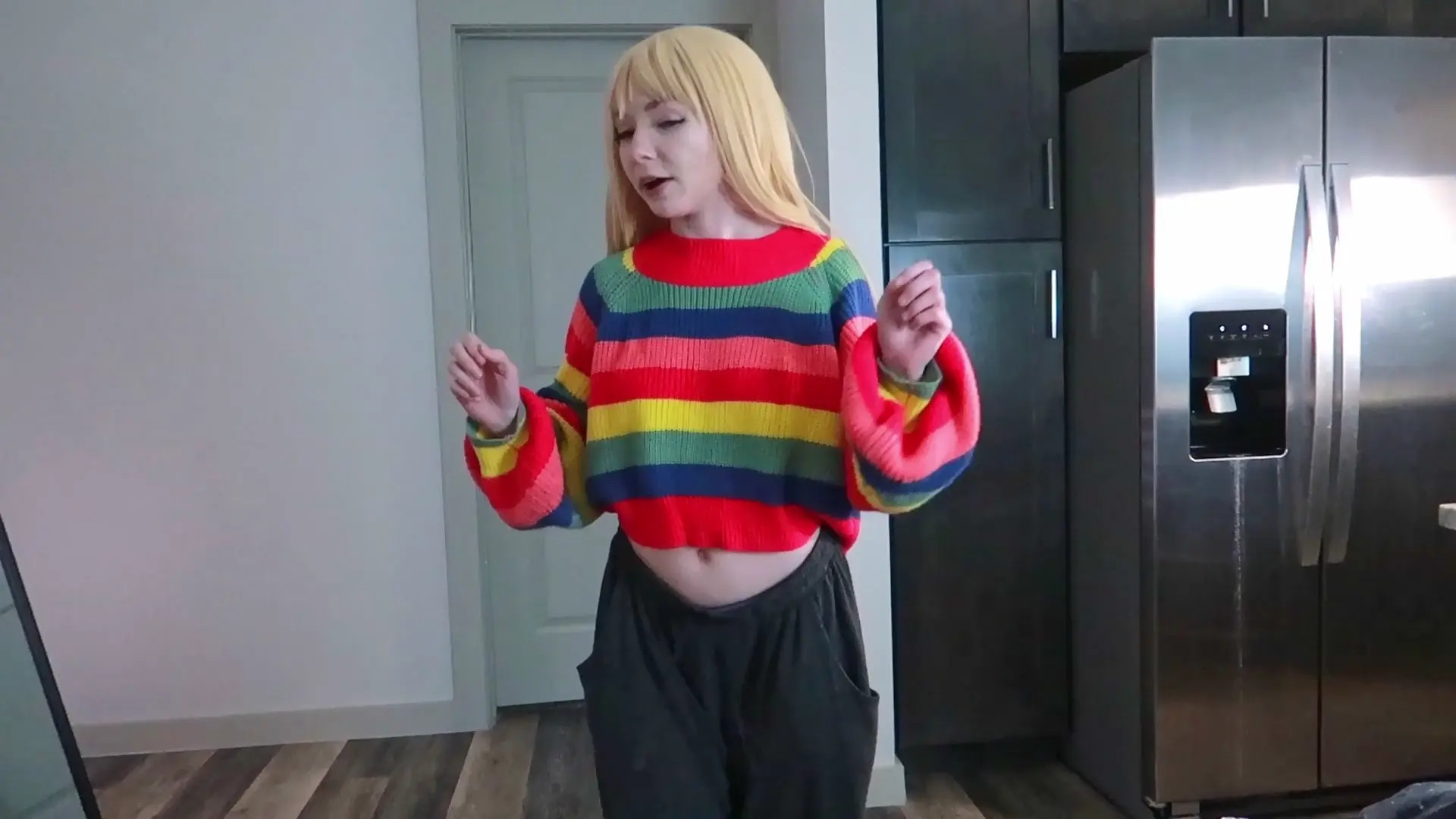 Exclusive Leak: katilingus - Tiny Try-On Haul of Fan-Gifted Stufffff - Stream in FullHD | Hotleakxxx.com