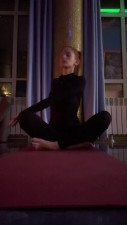 Alice_Ginger - I was at a yoga class