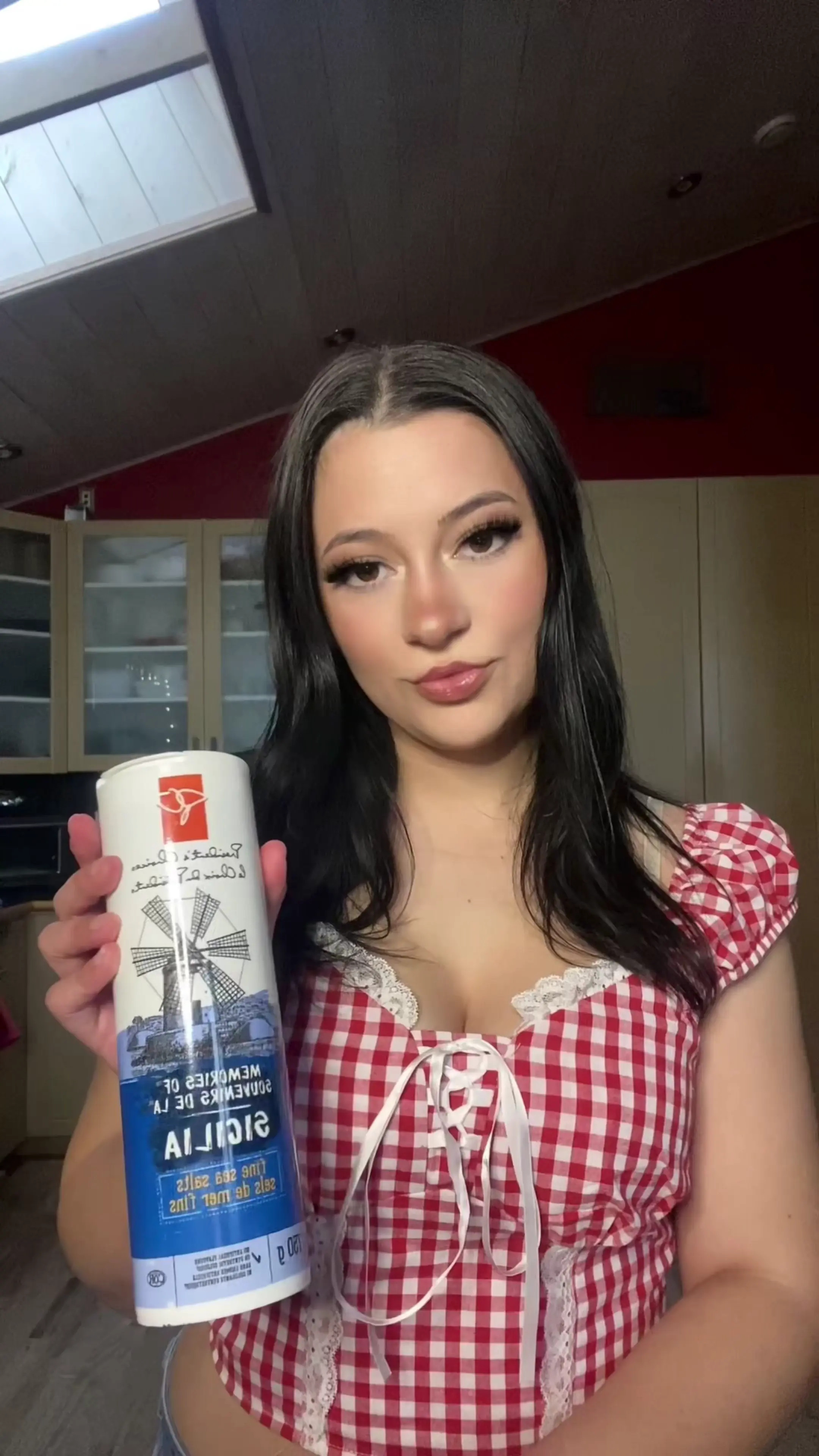 Exclusive Leak: Nadia Diamo - Baking A Pumpkin Pie For Canadian Thanksgiving - Stream in FullHD | Hotleakxxx.com