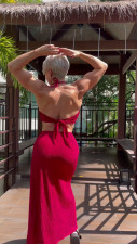 Muscular Alica - Sexy muscular goddess