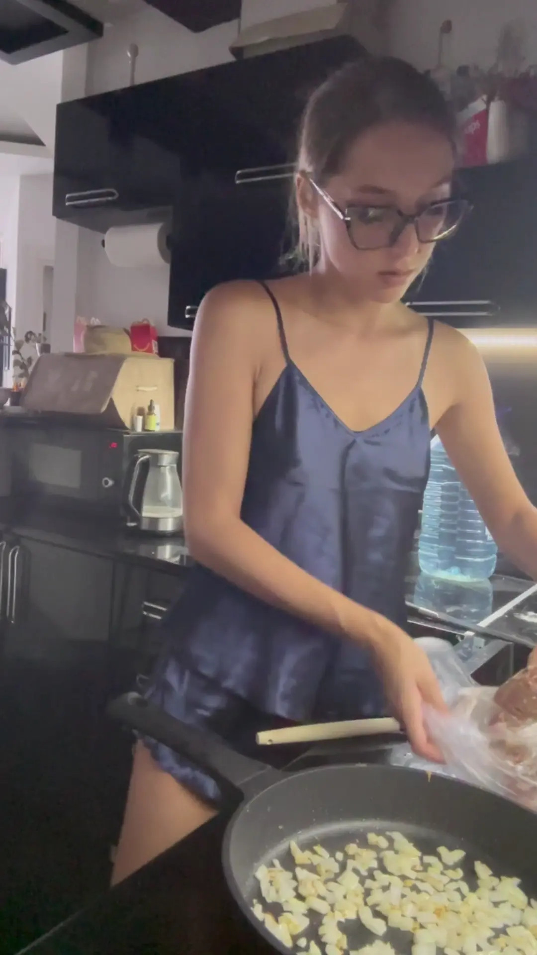 Exclusive Leak: FluffySasha - Pancakes with meat - Stream in FullHD | Hotleakxxx.com