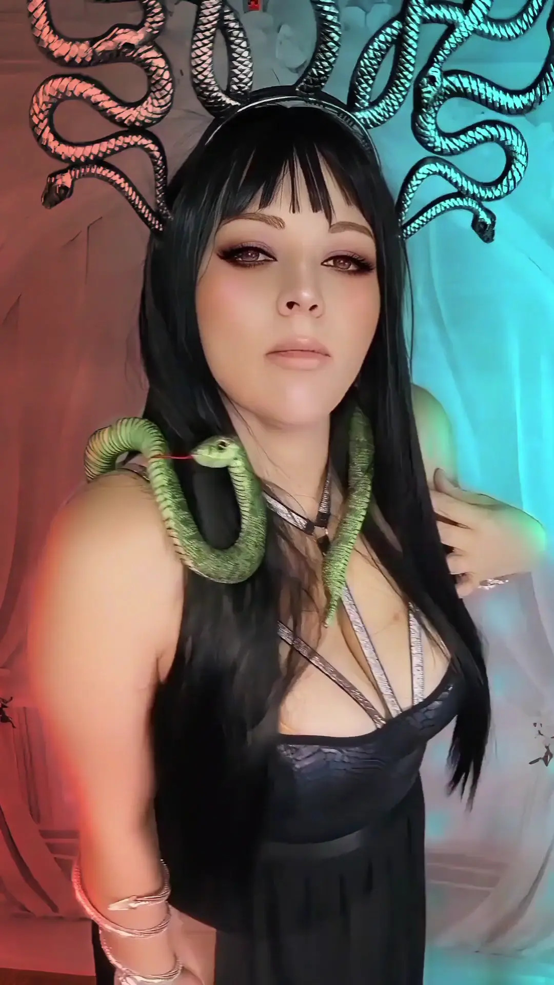 Exclusive Leak: SapphireStyle90 - Worship Me Wednesdays Ep 2: Medusa - Stream in FullHD | Hotleakxxx.com