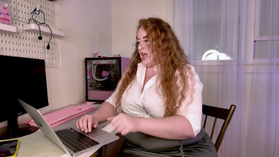 Gwen Adora - My Motivational Advice for Doing Better in School