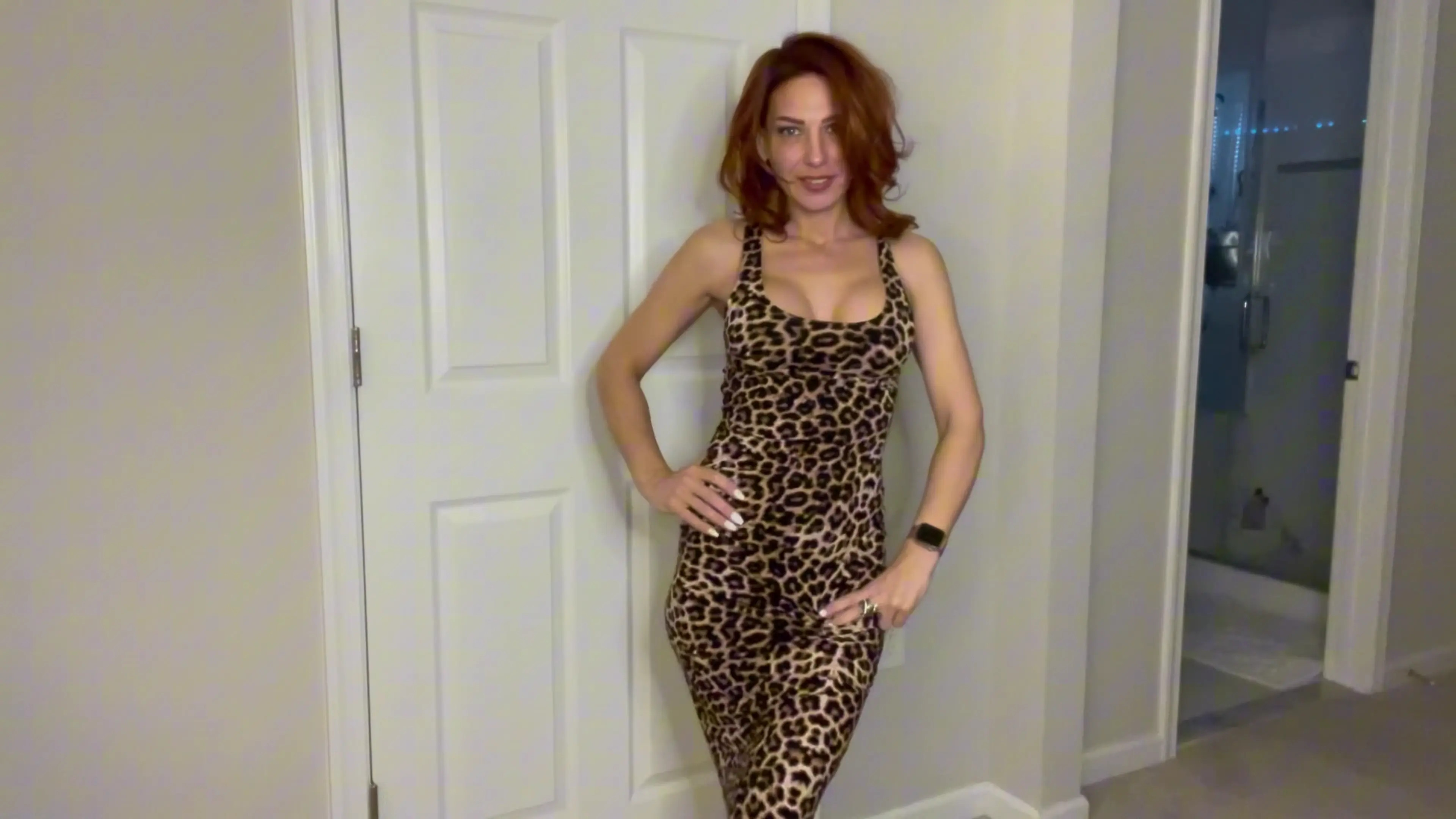 Exclusive Leak: TrophyWifeNat - Strip Tease Cum-On-My-Tits-JOI - Stream in FullHD | Hotleakxxx.com