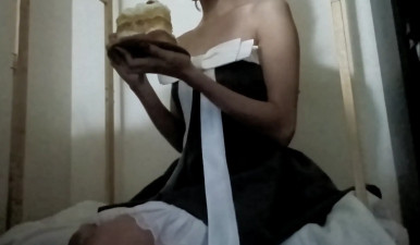 lacunae - watch me as I'm eatin a strawberry shortcake