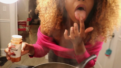 Pepper Kat - Hungry? | Design Your Dreamgirl