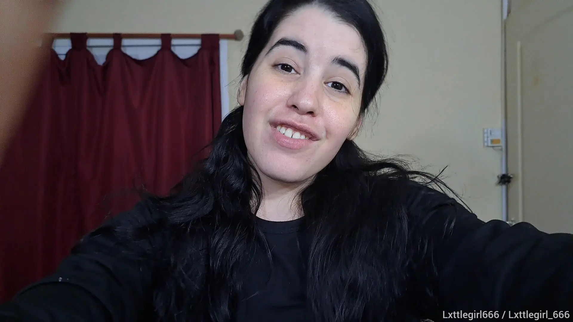 Exclusive Leak: Lxttlegirl_666 - Makeup vid - Stream in FullHD | Hotleakxxx.com