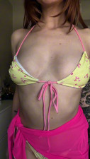 HARPERMADI - Which bikini is the hottest