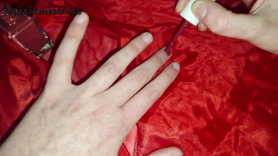 pixiemistress - Relaxing Quick Nail Painting