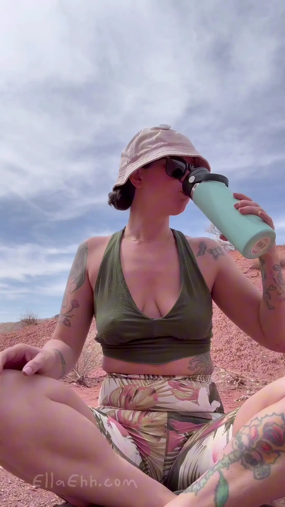 Exclusive Leak: Ellaehh - join my picnic - Stream in FullHD | Hotleakxxx.com
