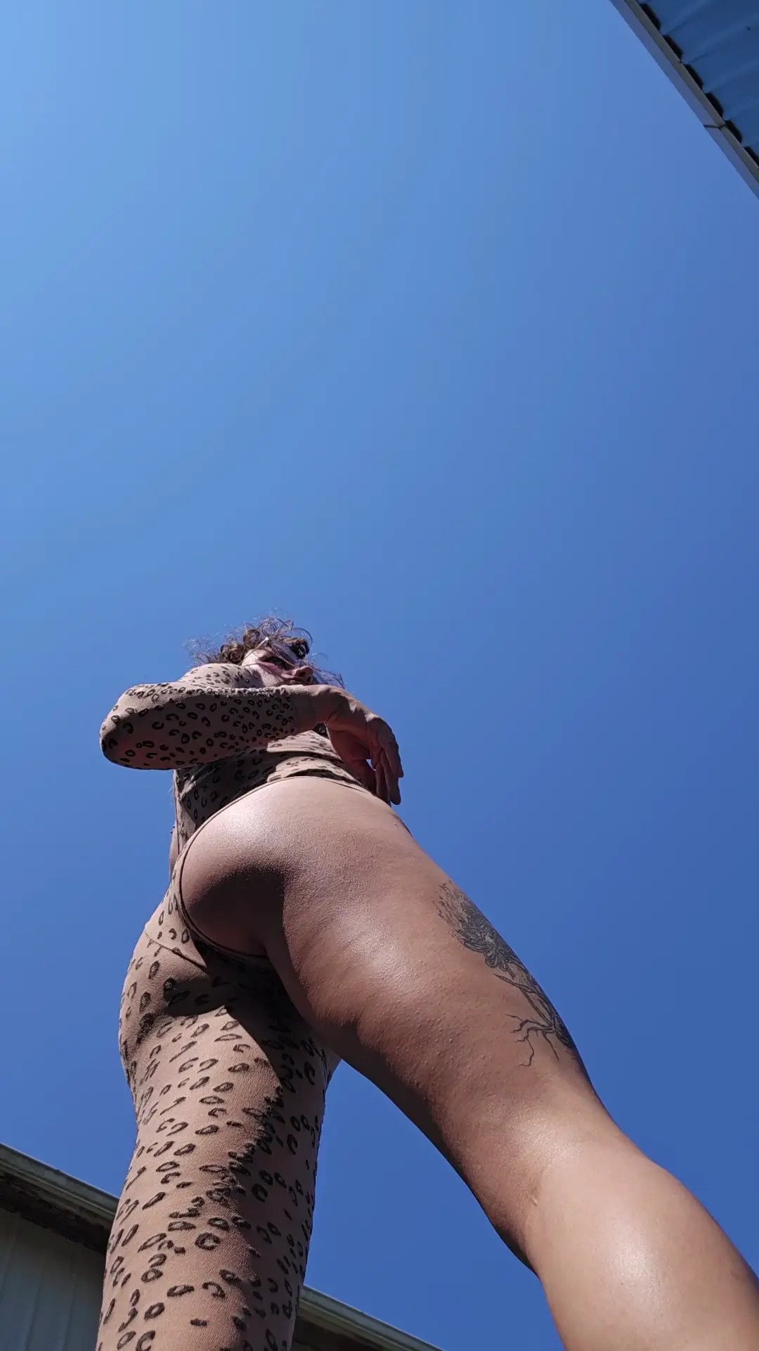 Exclusive Leak: AprilStrips - Your GIANTess Tease - Stream in FullHD | Hotleakxxx.com