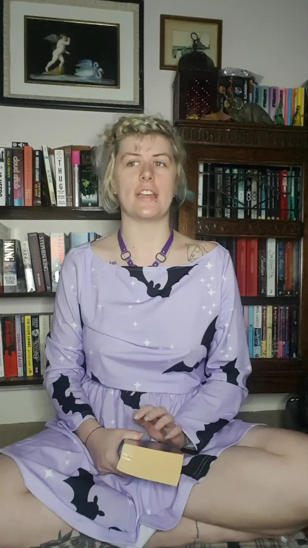 Exclusive Leak: Lisa Kitto - Book Review 2 SFW Preview - Stream in FullHD | Hotleakxxx.com