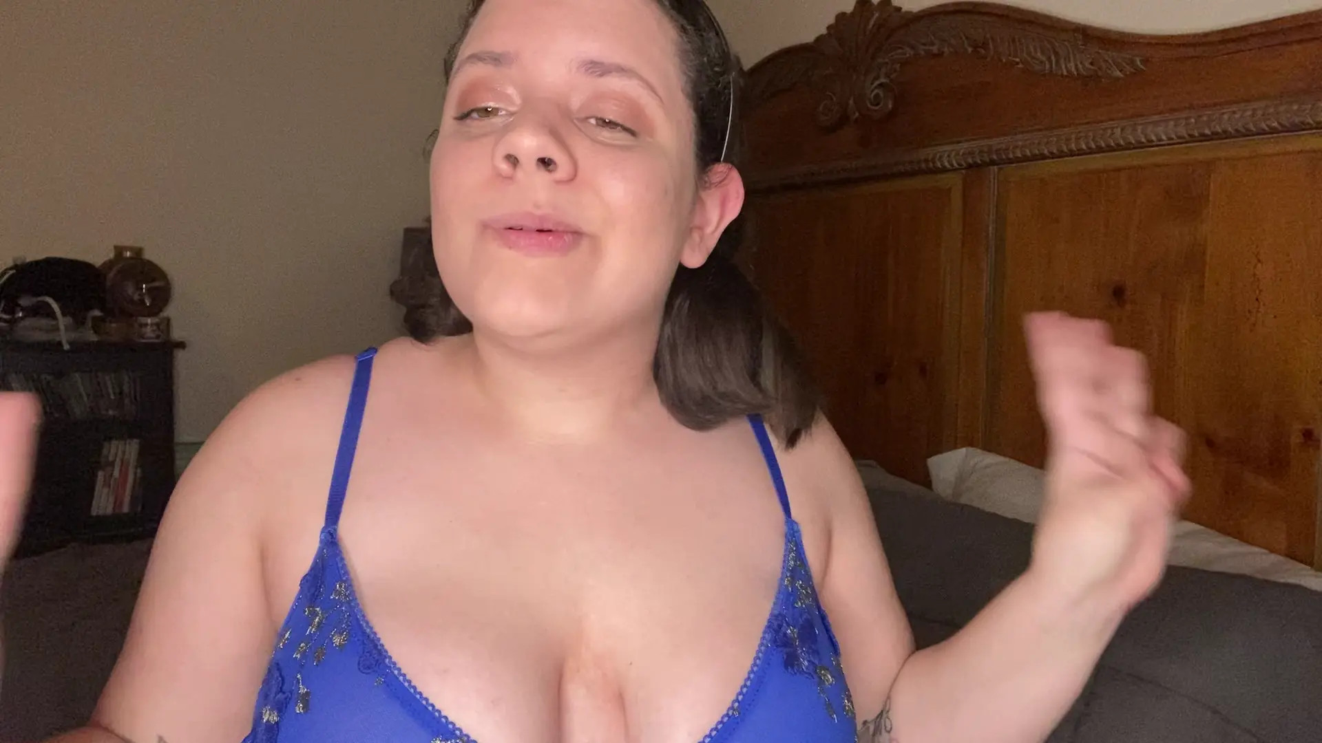 Exclusive Leak: justpeachpie - Unboxing New Toys - Stream in FullHD | Hotleakxxx.com