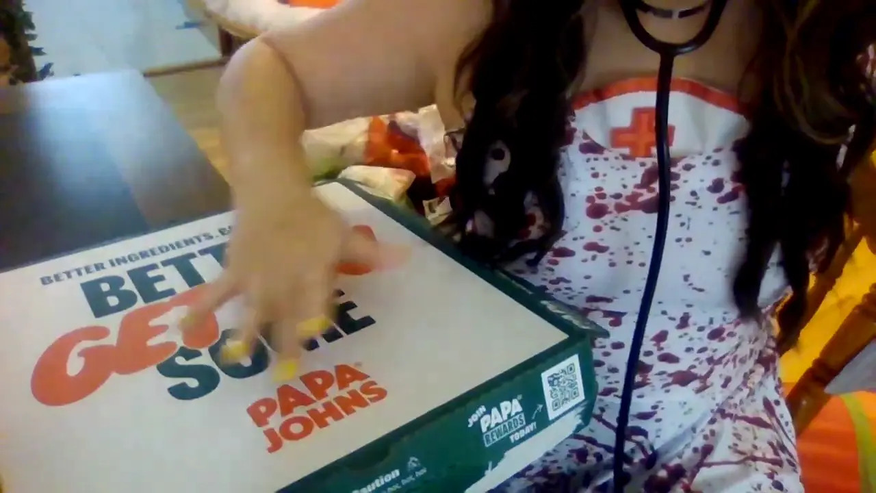 Exclusive Leak: saralovedoll - Papa John's Jack-O-Lantern Pizza Review - Stream in FullHD | Hotleakxxx.com