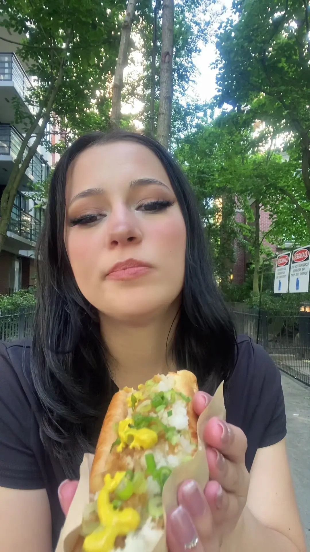 Exclusive Leak: Nadia Diamo - Japanese Oroshi Veggie Mukbang In City Park - Stream in FullHD | Hotleakxxx.com