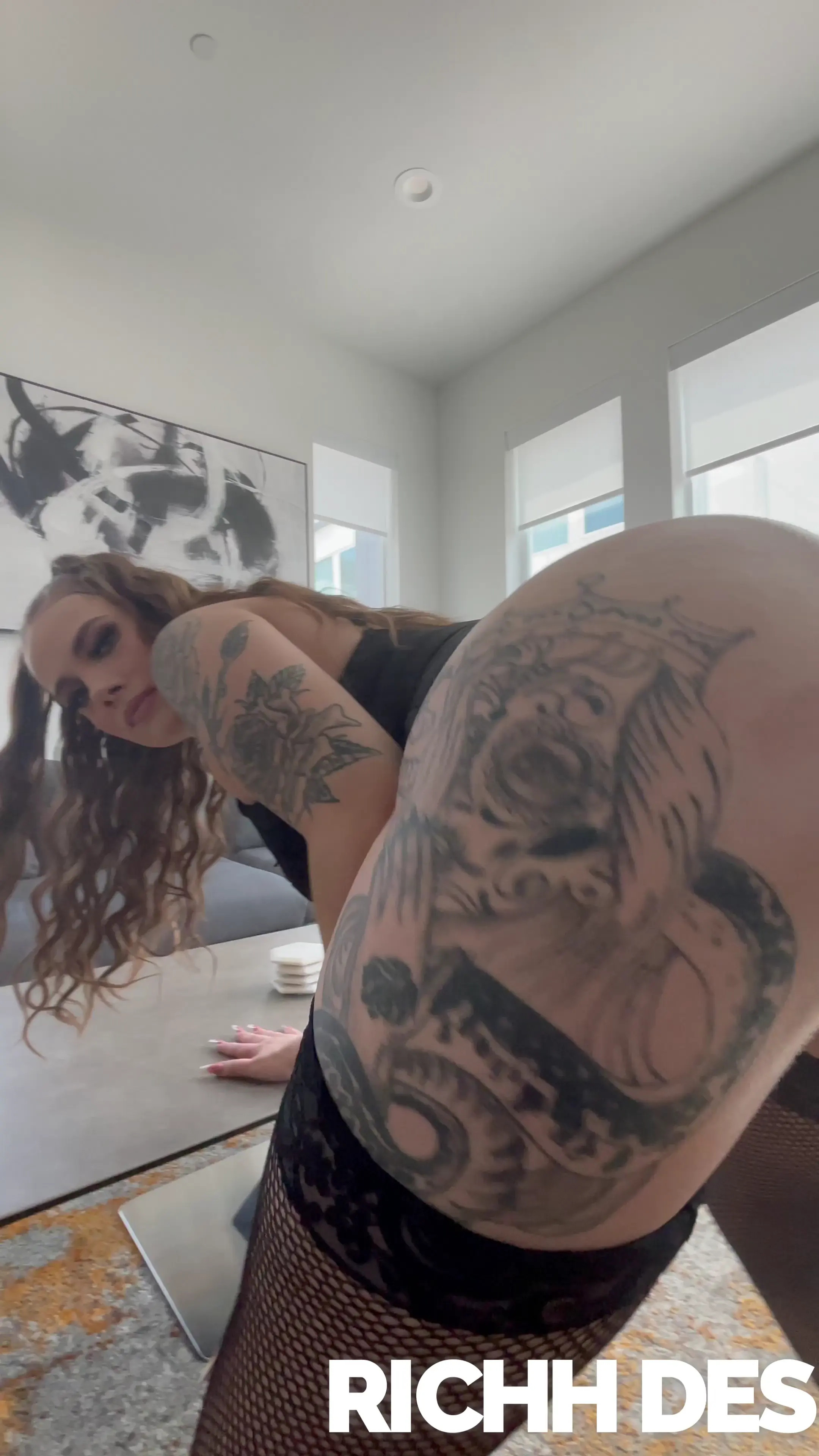 Exclusive Leak: RICHHDES - I Enjoy Shaking My Ass - Stream in FullHD | Hotleakxxx.com
